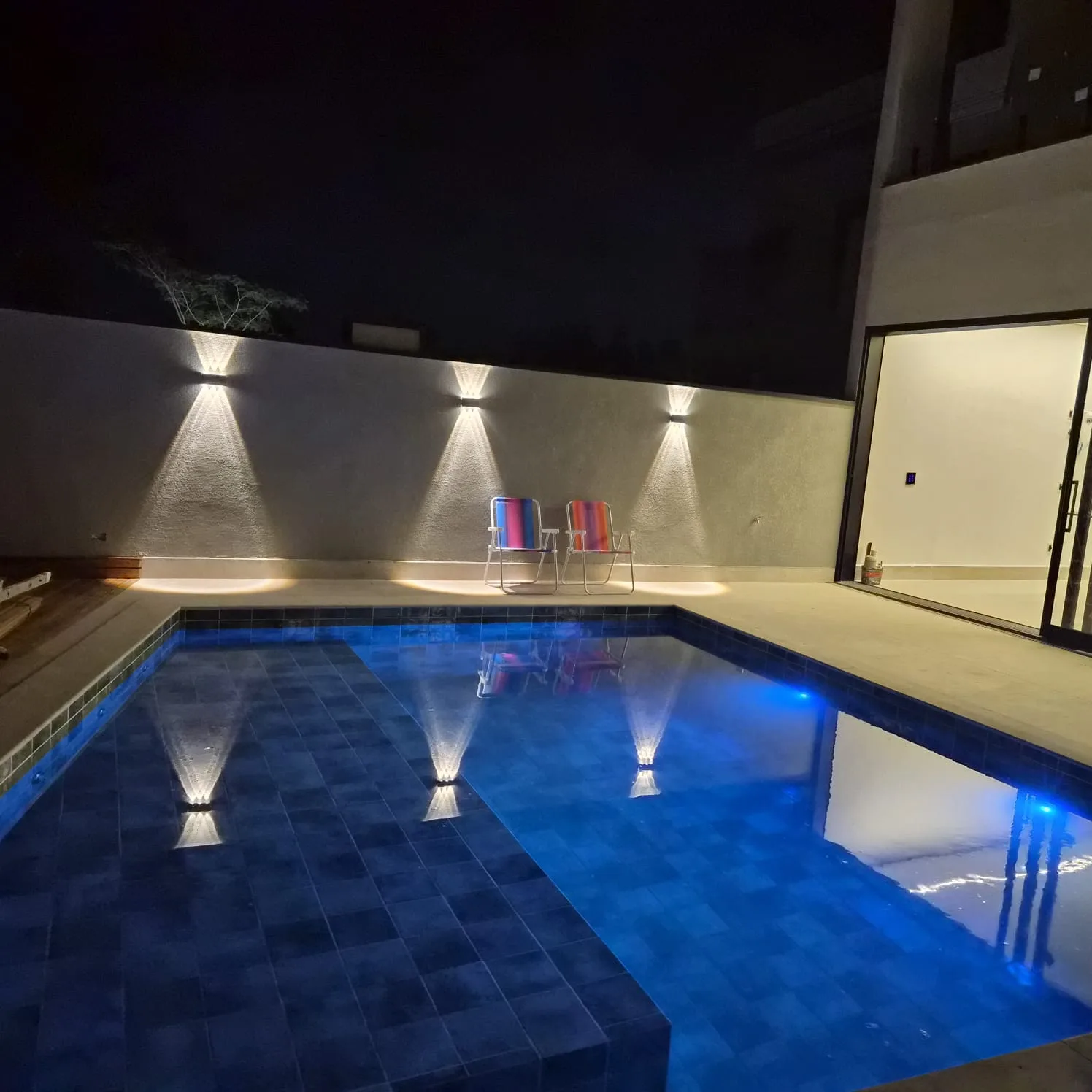 Casa com piscina com 3 suítes em condomínio em Indaiatuba