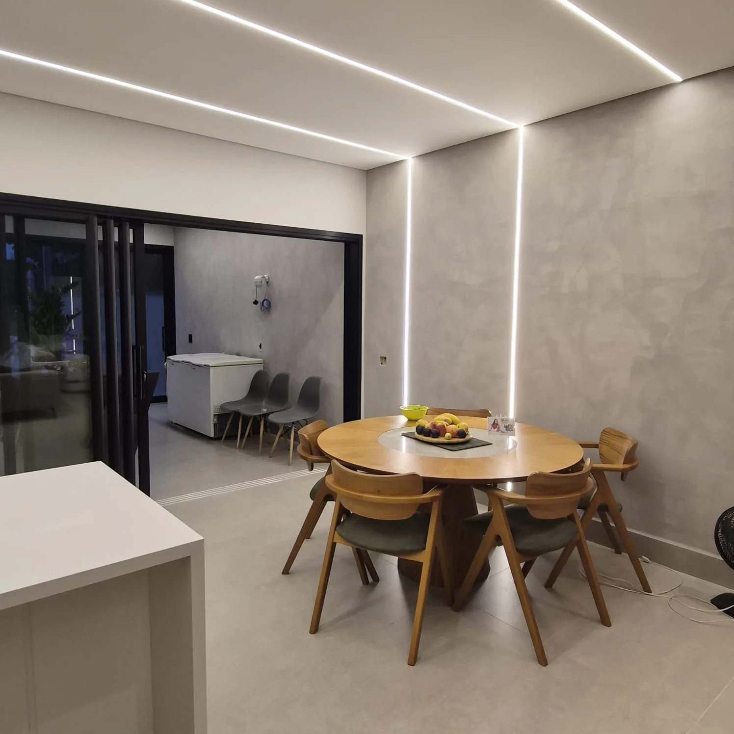 Casa com piscina com 3 suítes em condomínio em Indaiatuba - foto 5